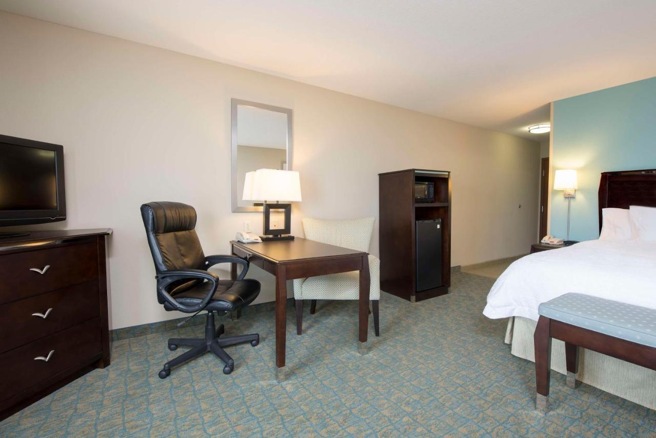Hampton Inn & Suites Crawfordsville Exterior photo