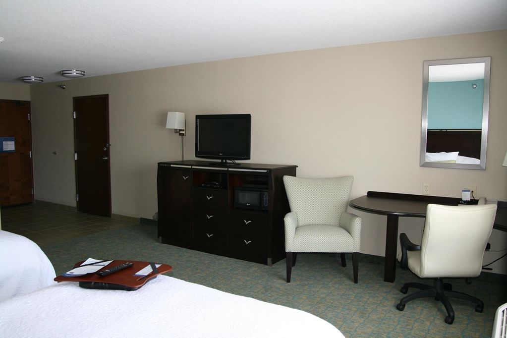 Hampton Inn & Suites Crawfordsville Room photo